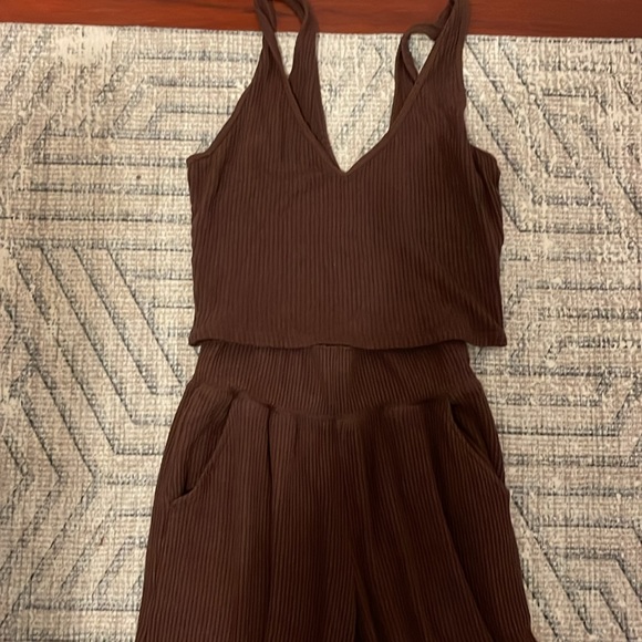 Abercrombie and Fitch Matching Set - Picture 2 of 4